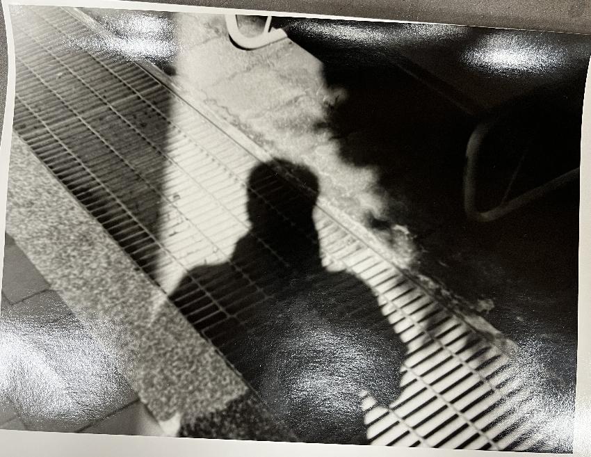 Seasons, shadows, hands